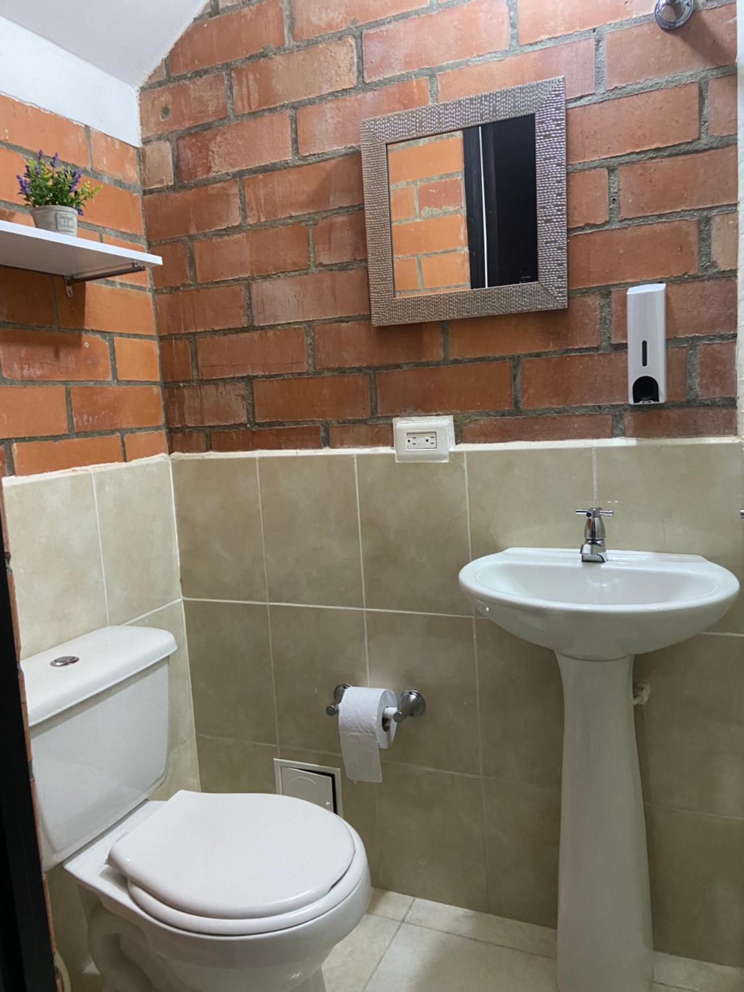 Casa Roma - La Tranquilidad Del Campo En La Ciudad - Rnt 1 0 8 1 3 7- Villa Salento Buitenkant foto